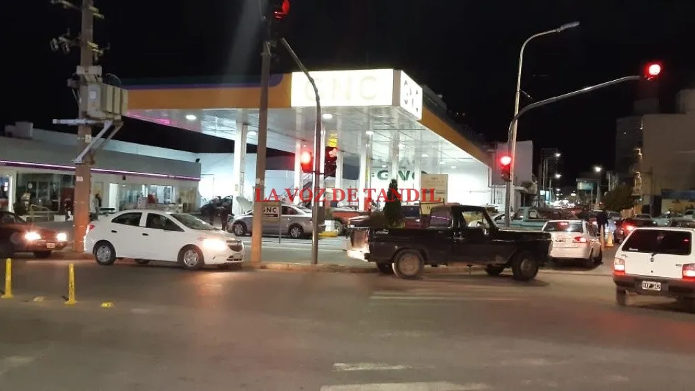 Liberaron el expendio de GNC y se producen congestiones en las estaciones de servicio